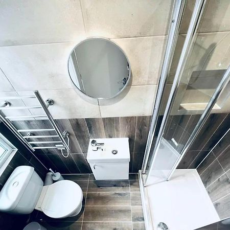 London South Charming Ensuite Look Like Hotel Designer Room Kültér fotó