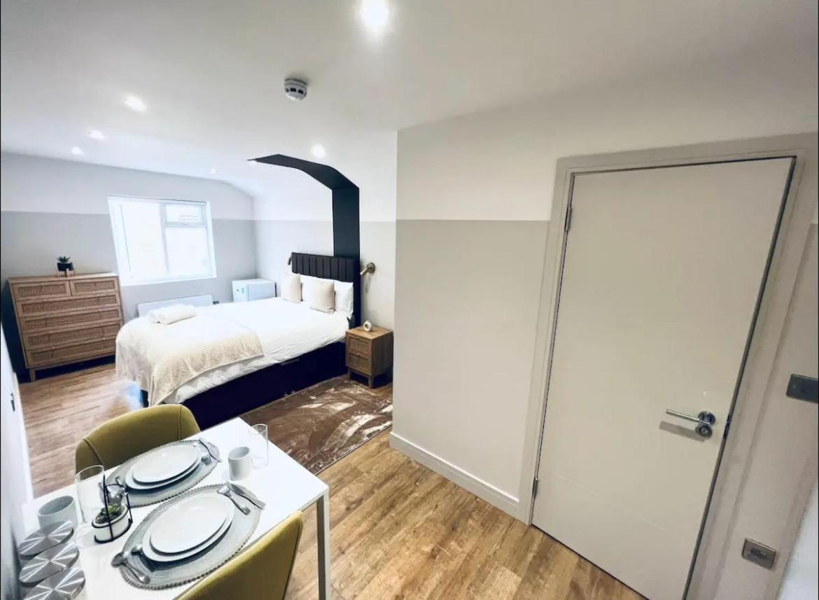 London South Charming Ensuite Look Like Hotel Designer Room Kültér fotó