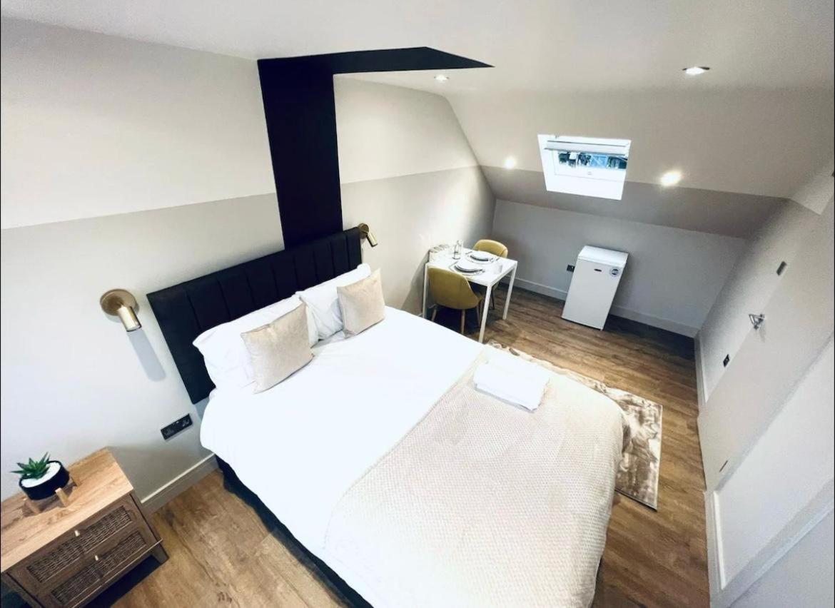 London South Charming Ensuite Look Like Hotel Designer Room Kültér fotó