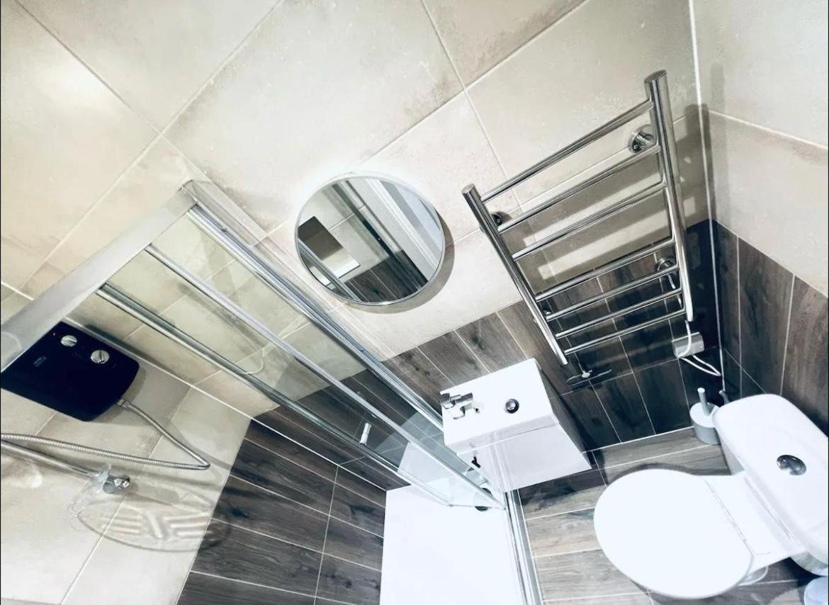London South Charming Ensuite Look Like Hotel Designer Room Kültér fotó
