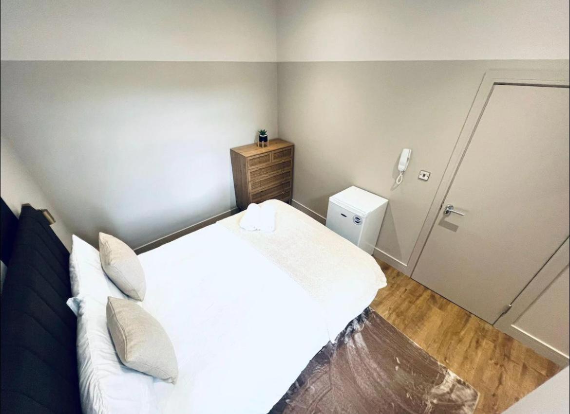 London South Charming Ensuite Look Like Hotel Designer Room Kültér fotó