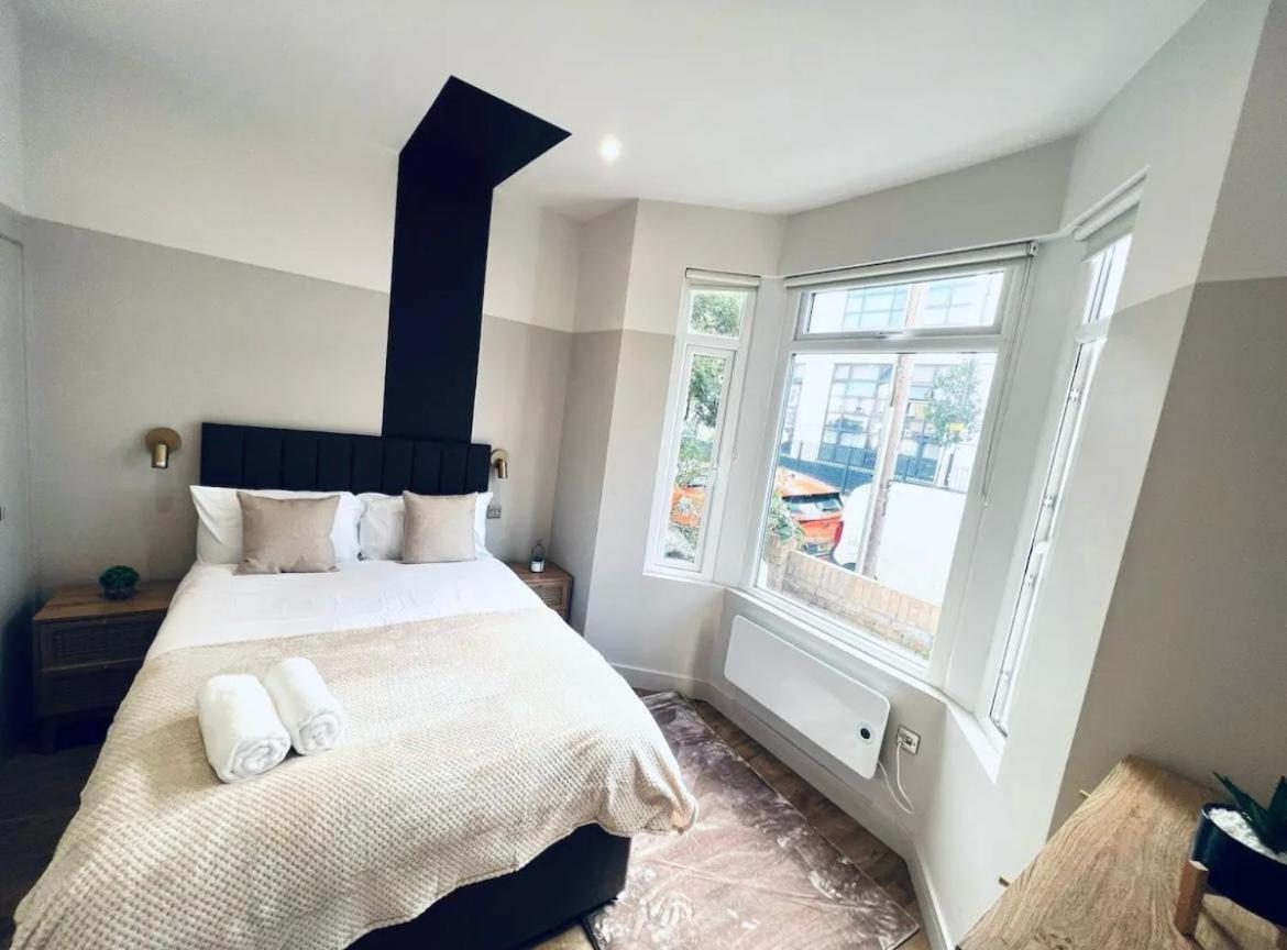 London South Charming Ensuite Look Like Hotel Designer Room Kültér fotó