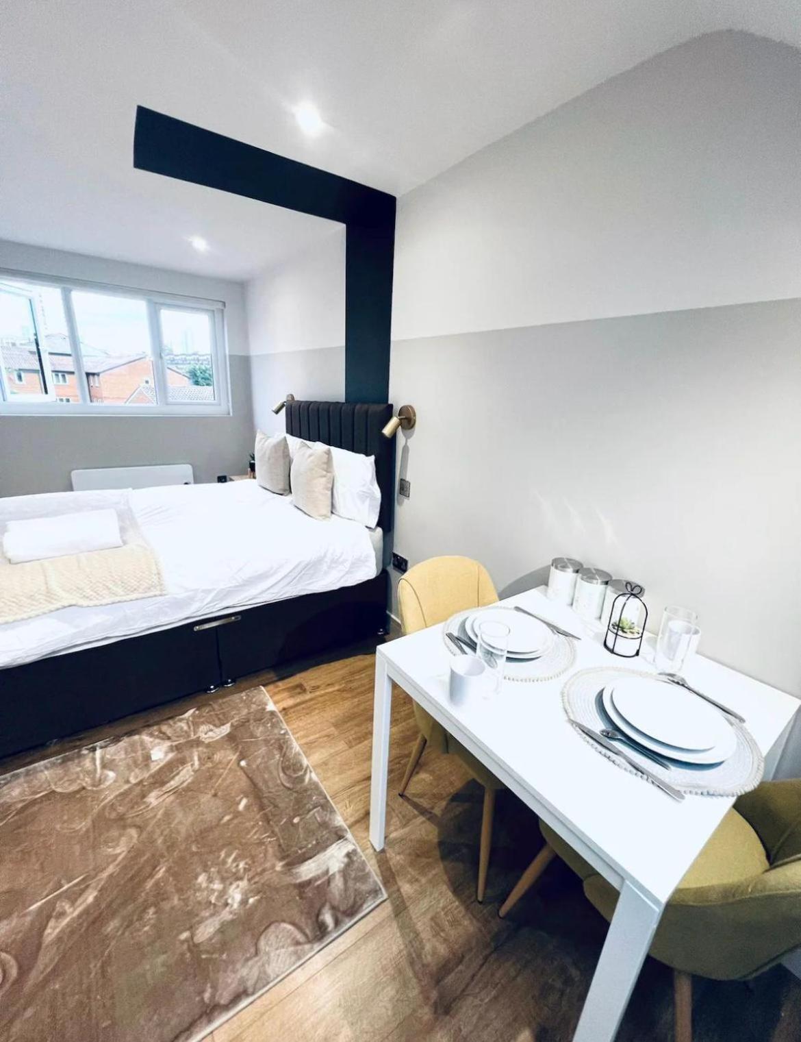 London South Charming Ensuite Look Like Hotel Designer Room Kültér fotó