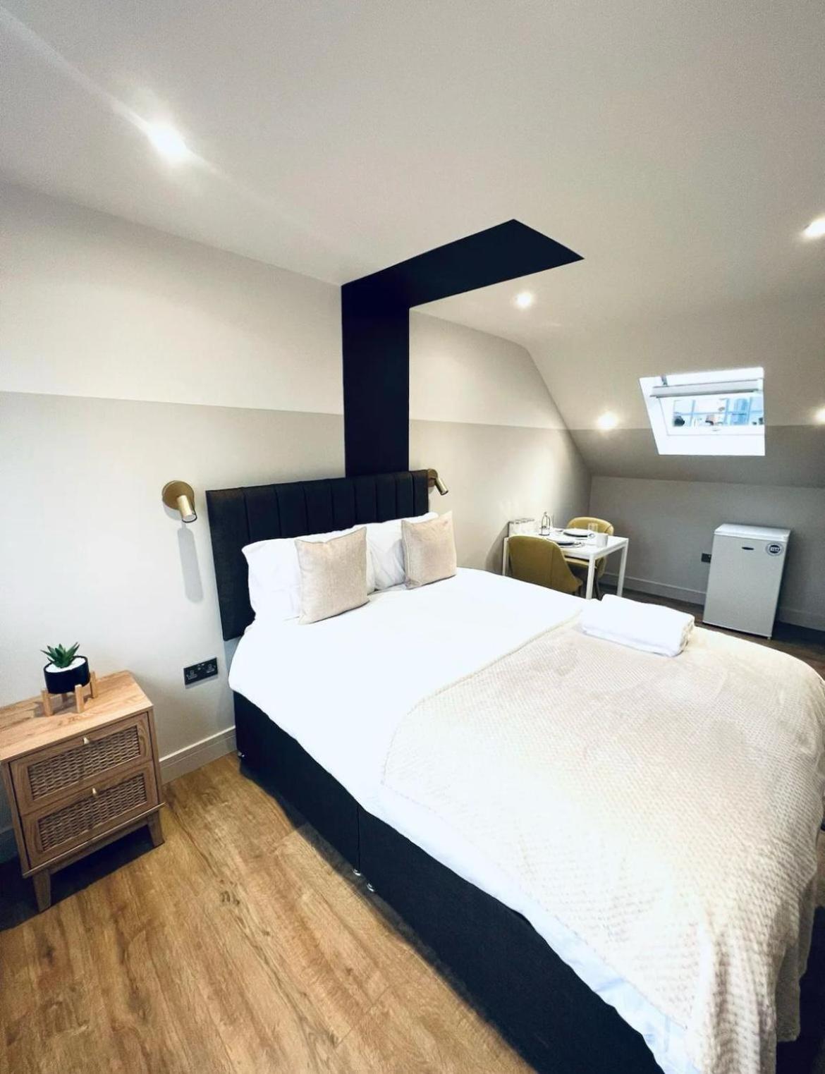 London South Charming Ensuite Look Like Hotel Designer Room Kültér fotó